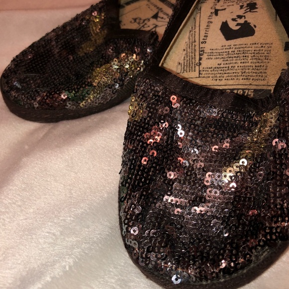 Sequin Slip On shoes✨ - Picture 2 of 5
